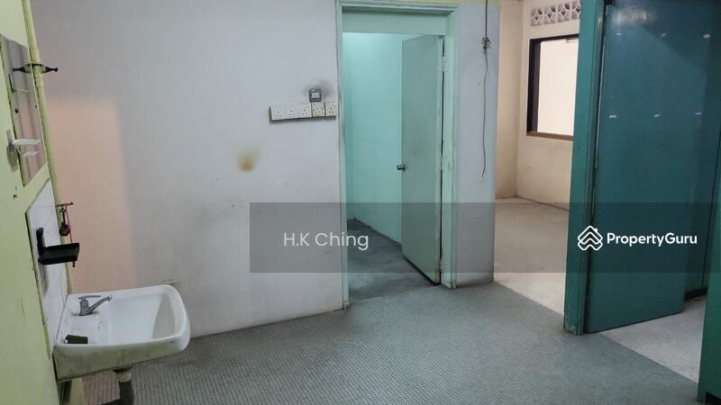 For Sale - Freehold 22x70 1sty Terrace Happy Garden Selesa Kuchai Lama